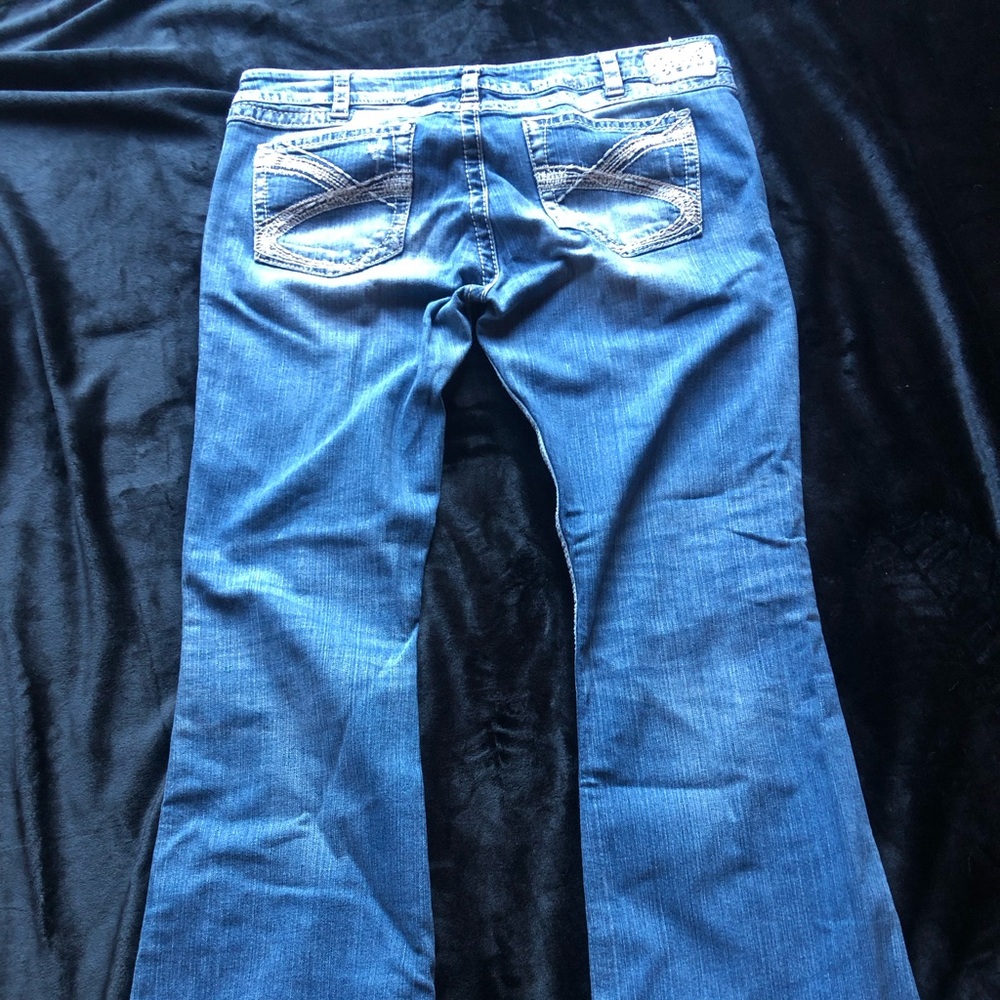 Women’s Silver Jeans 34x33 ‘TWISTED’